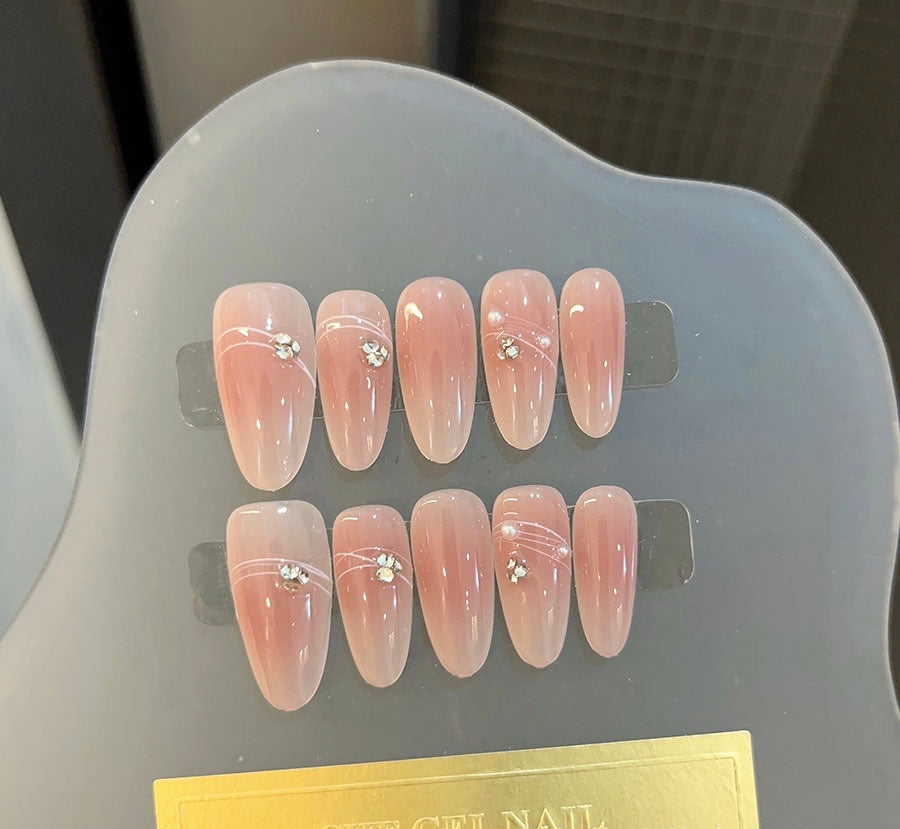 Minimalist Almond Pink Press On Nails