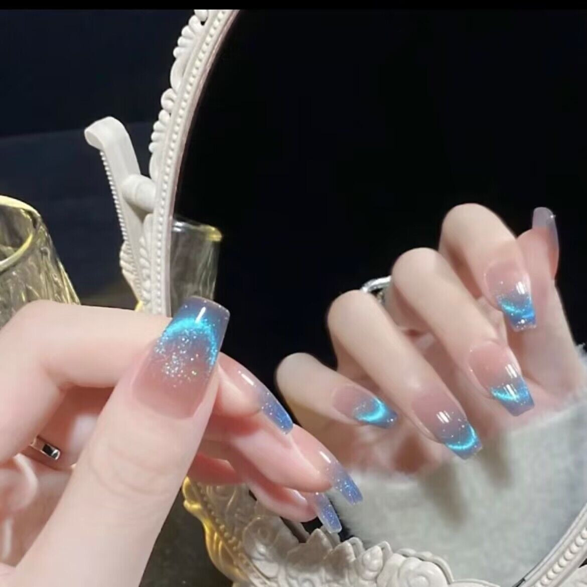 French Aura Cat Eye Blue Press On Nails